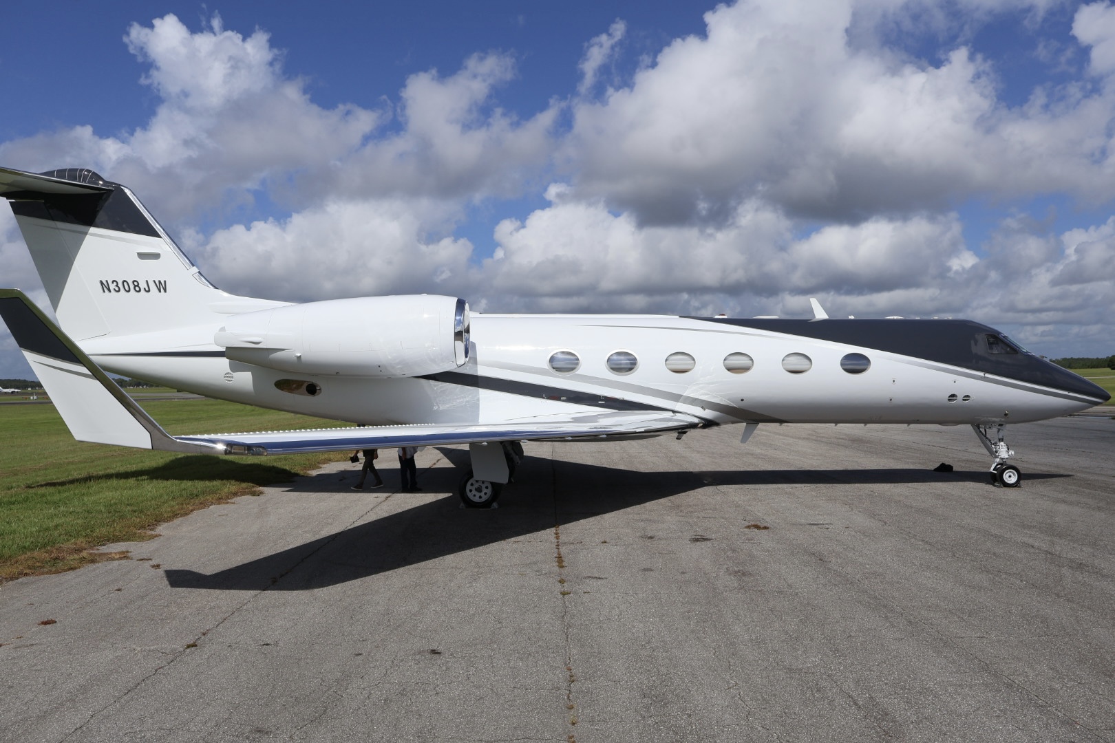 Aircraft painting project 008 by Flex Aero Painting