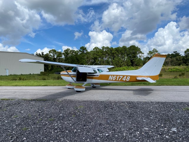 Aircraft painting project 252 by Flex Aero Painting
